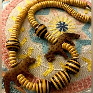 JUNGLE LEOPARD BOHO CARVED WOOD BEAD AFRICAN SAFARI VINTAGE NECKLACE 22”
